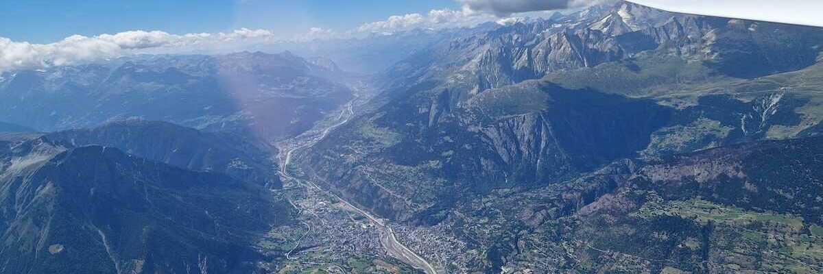 Flugwegposition um 12:32:33: Aufgenommen in der Nähe von Brig, Schweiz in 3532 Meter